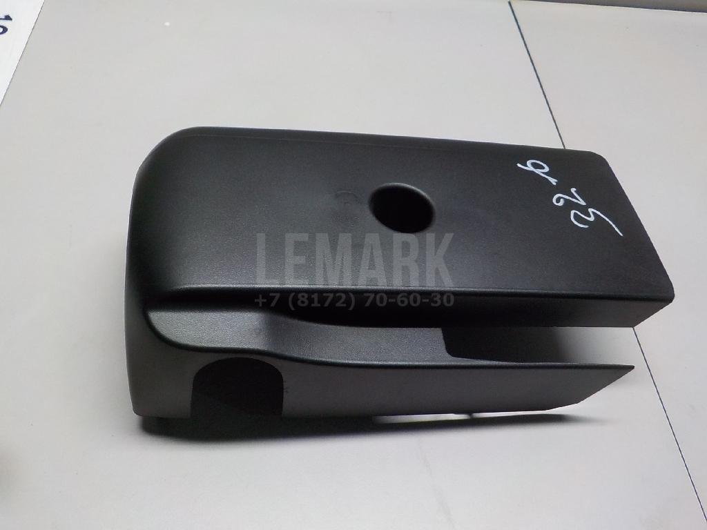 Кожух рулевой колонки нижний