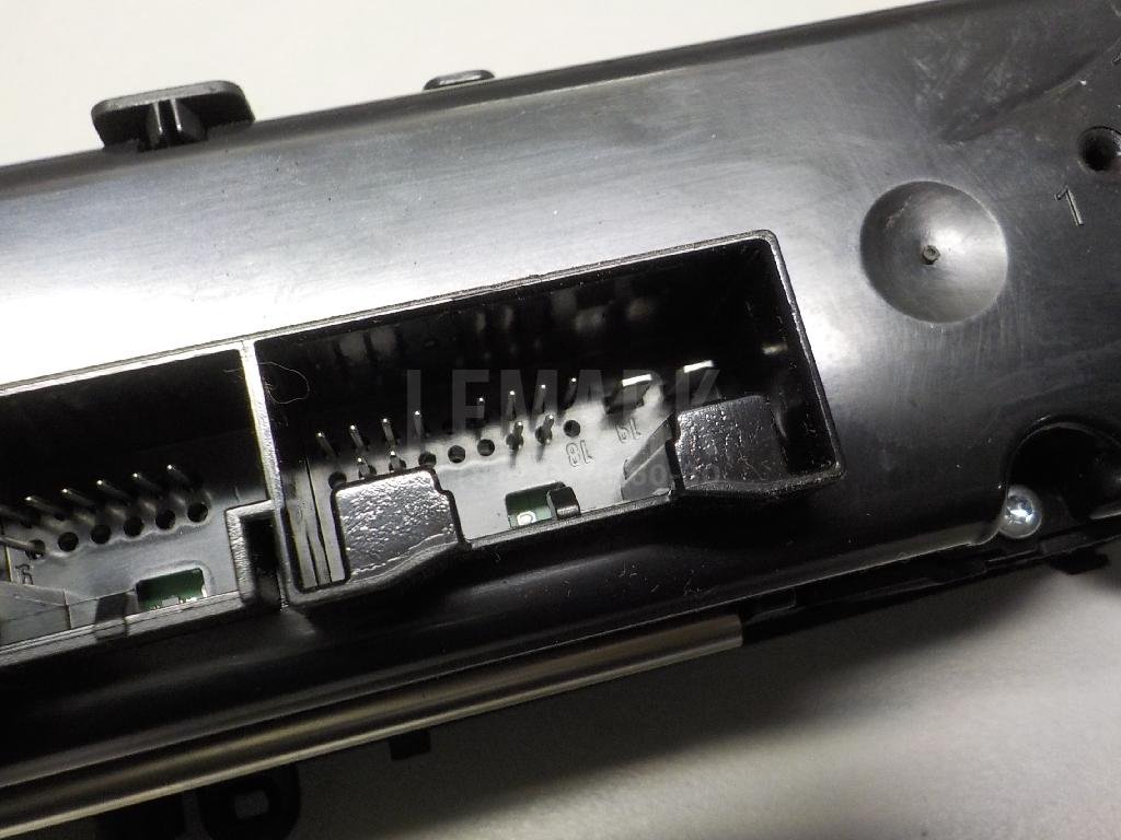 Блок управления климатической установкой