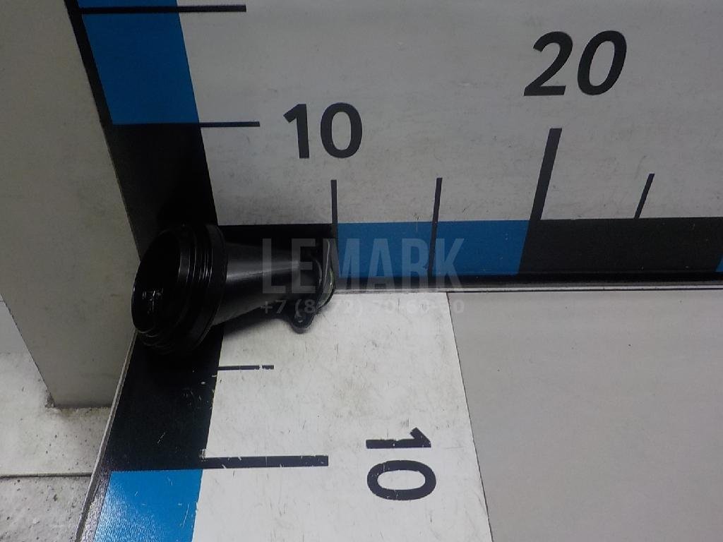 Горловина маслозаливная