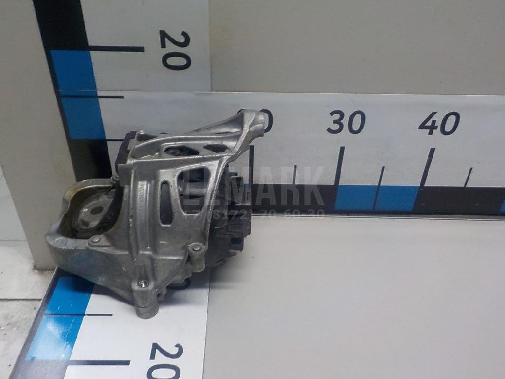 Опора двигателя левая