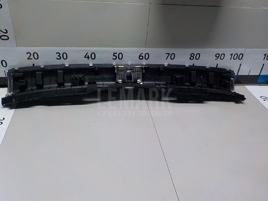 Обшивка багажника