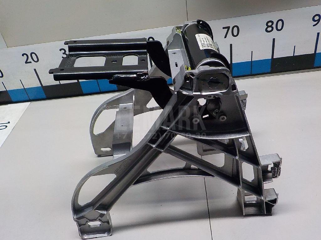 Кронштейн крепления подлокотника