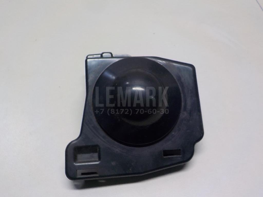 Заглушка бампера левая