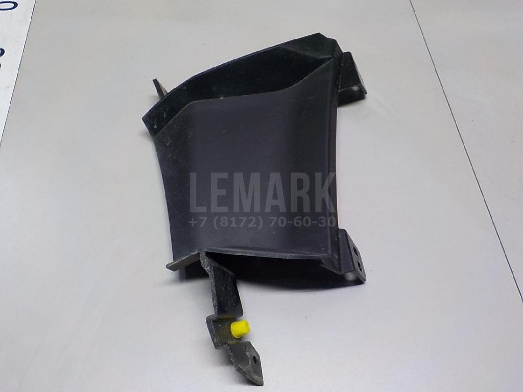 Воздуховод бампера правый