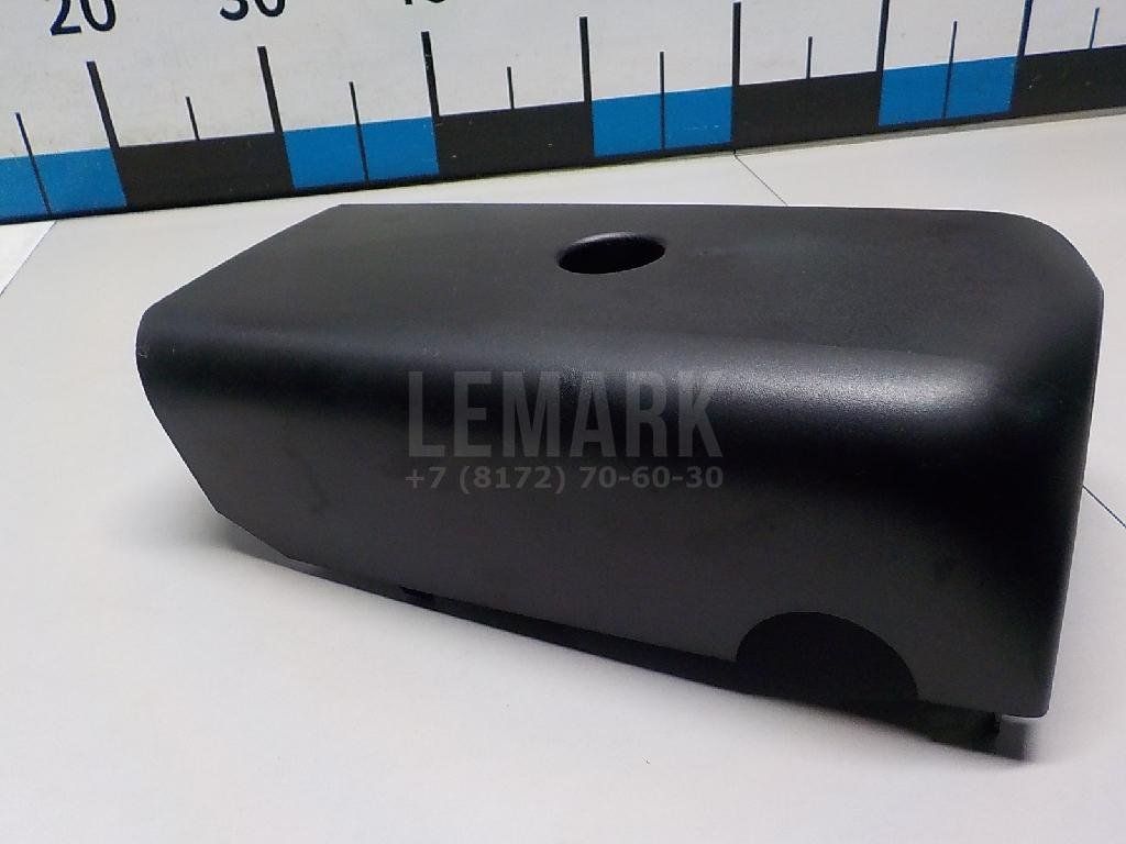 Кожух рулевой колонки нижний