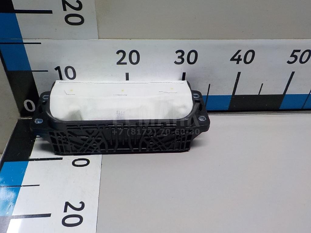 Подушка безопасности пассажирская (в торпедо)