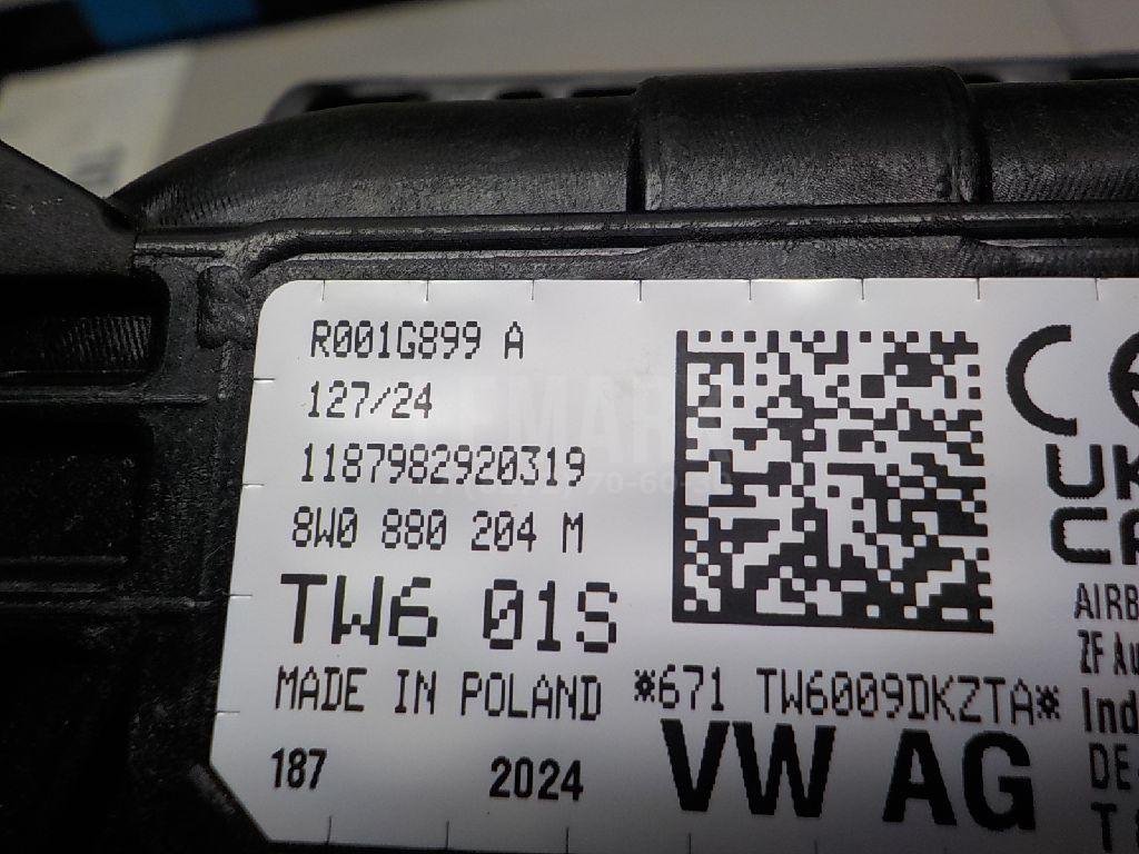 Подушка безопасности пассажирская (в торпедо)