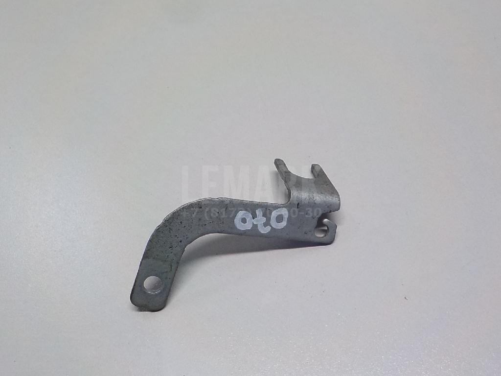 Крепление тормозного шланга