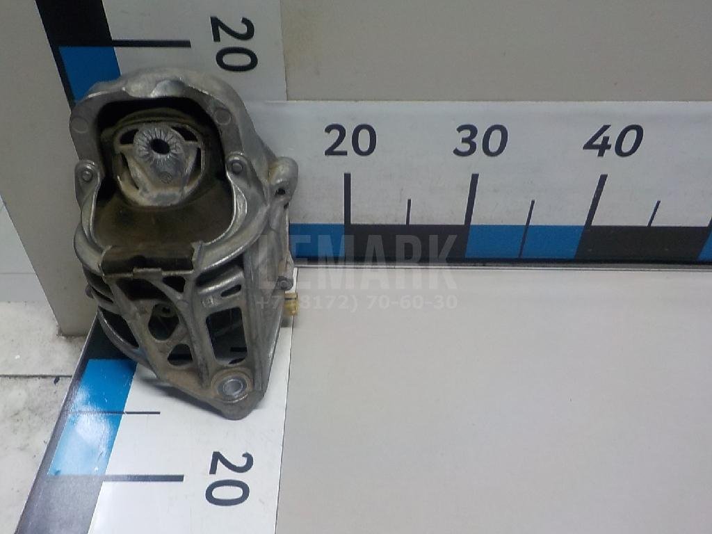 Опора двигателя левая для  Audi A3 [8PA] Sportback 2004-2013
