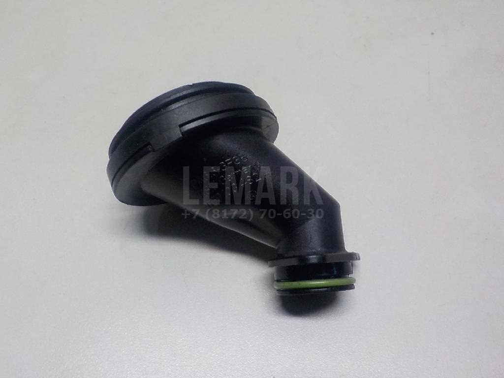 Горловина маслозаливная