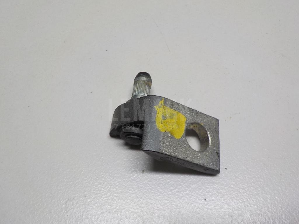 Петля двери для  Audi A4 [B8] 2007-2015