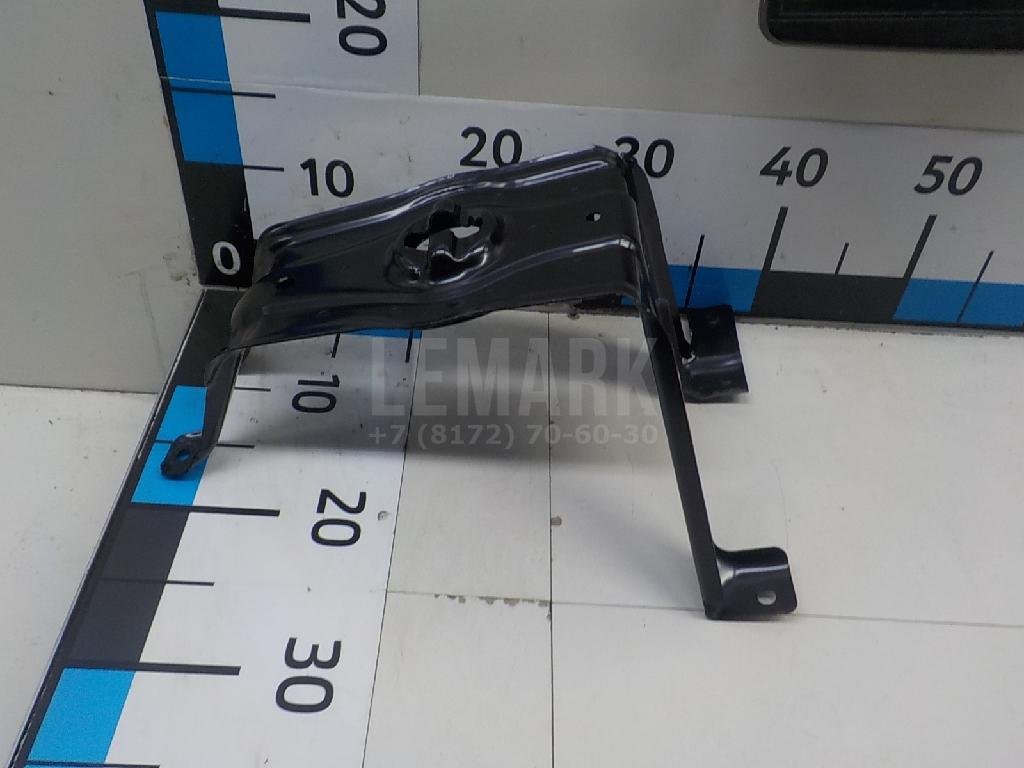 Кронштейн крепления запасного колеса