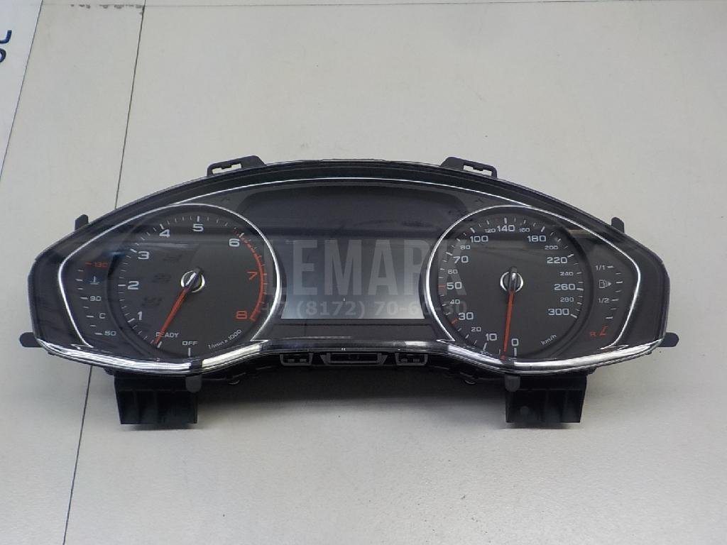 Панель приборов