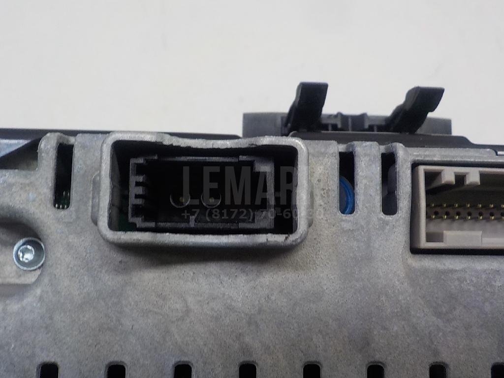 Панель приборов