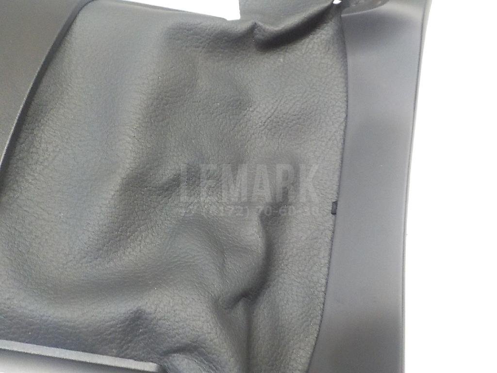 Кожух рулевой колонки верхний