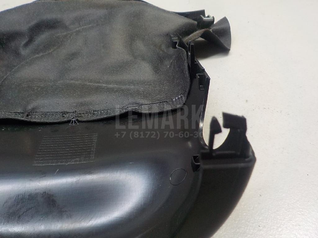 Кожух рулевой колонки верхний