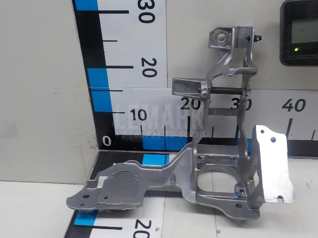 Кронштейн педали тормоза