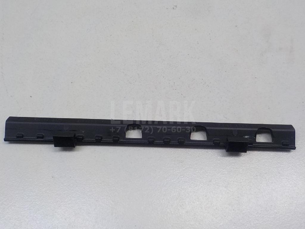 Крепление аккумулятора