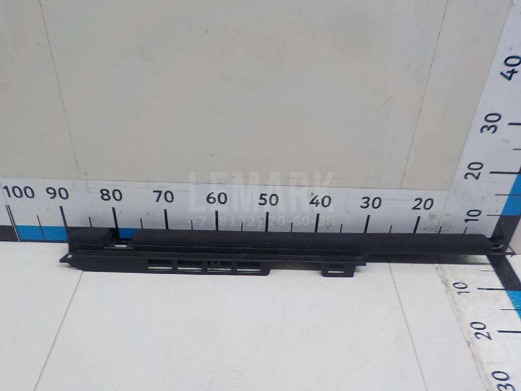 Обшивка багажника