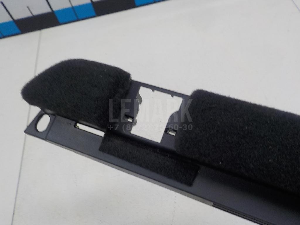 Обшивка багажника