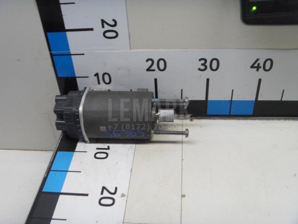 Серводвигатель рулевой рейки