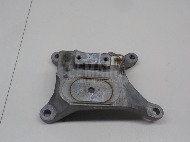 Кронштейн опоры КПП