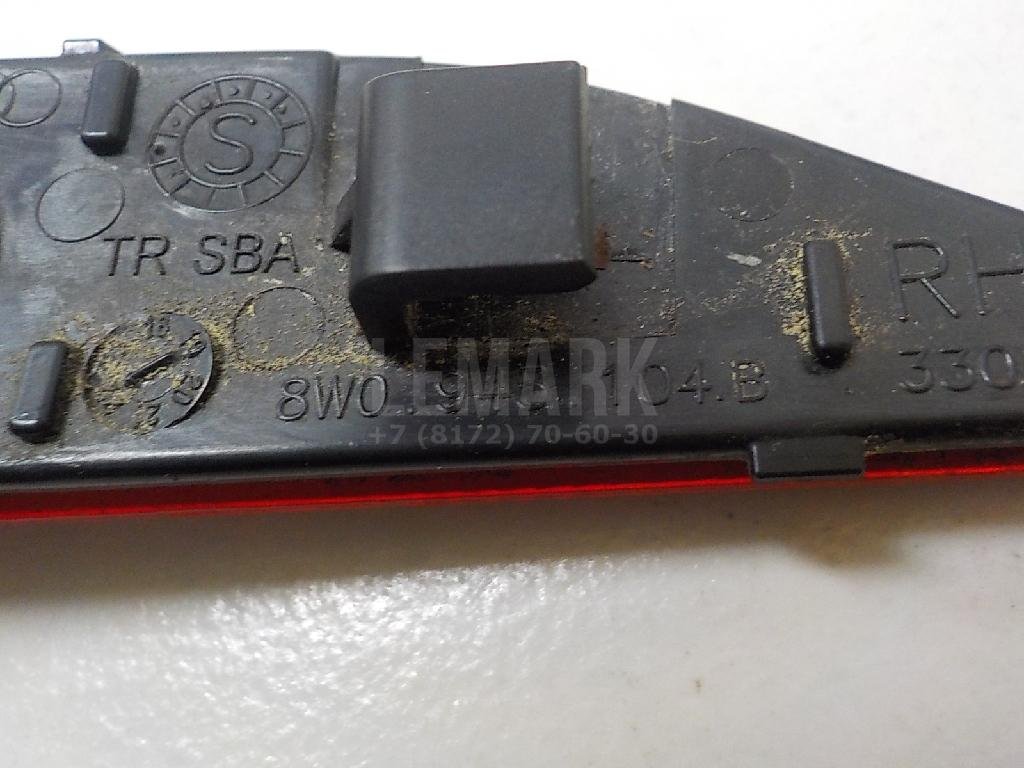 Отражатель в бампер задний правый