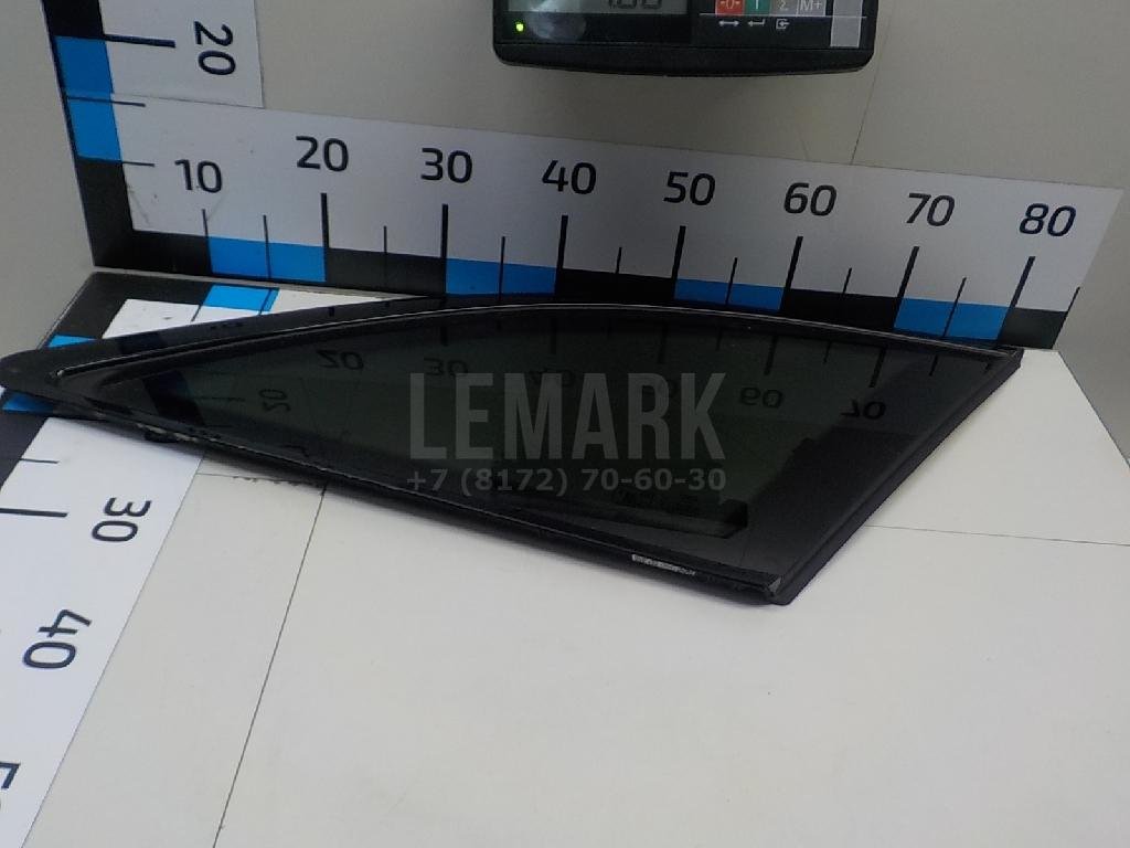 Стекло кузовное глухое правое