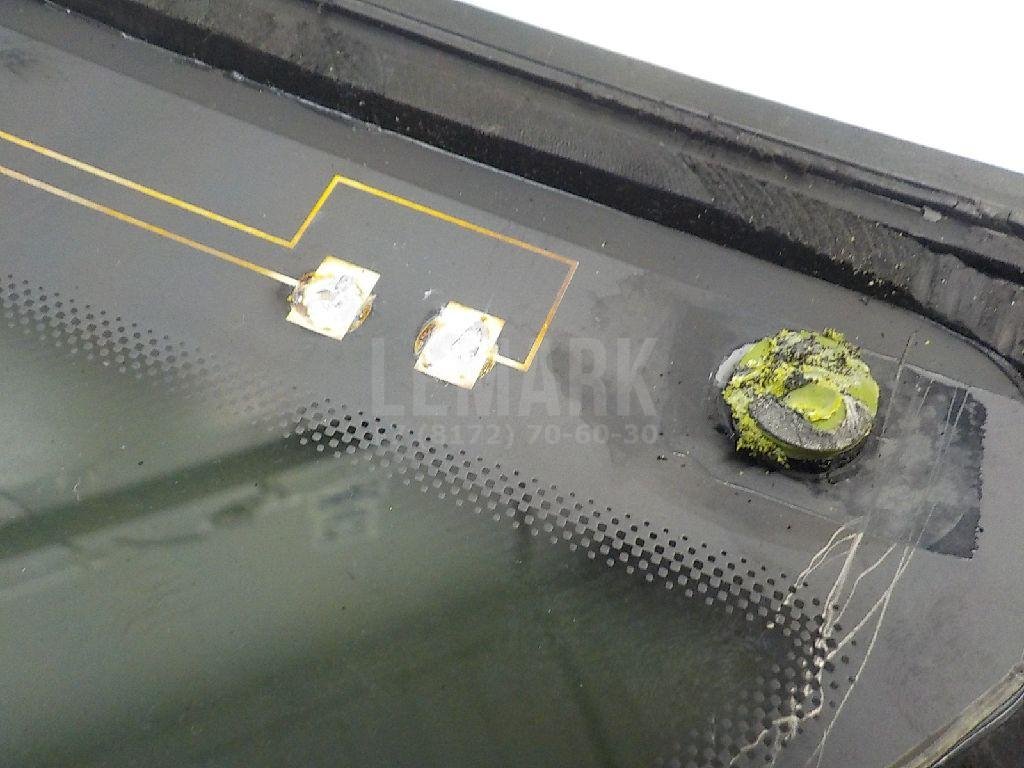 Стекло кузовное глухое правое