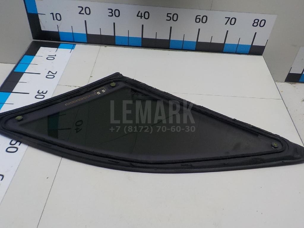 Стекло кузовное глухое левое