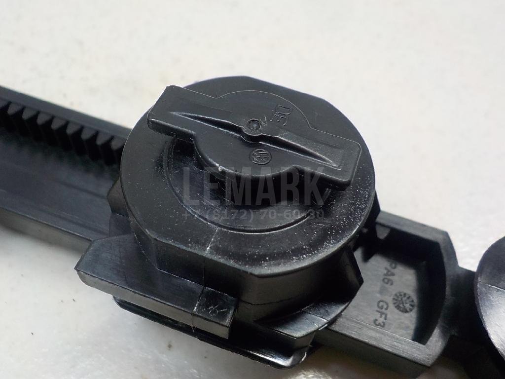 Демпфер бардачка