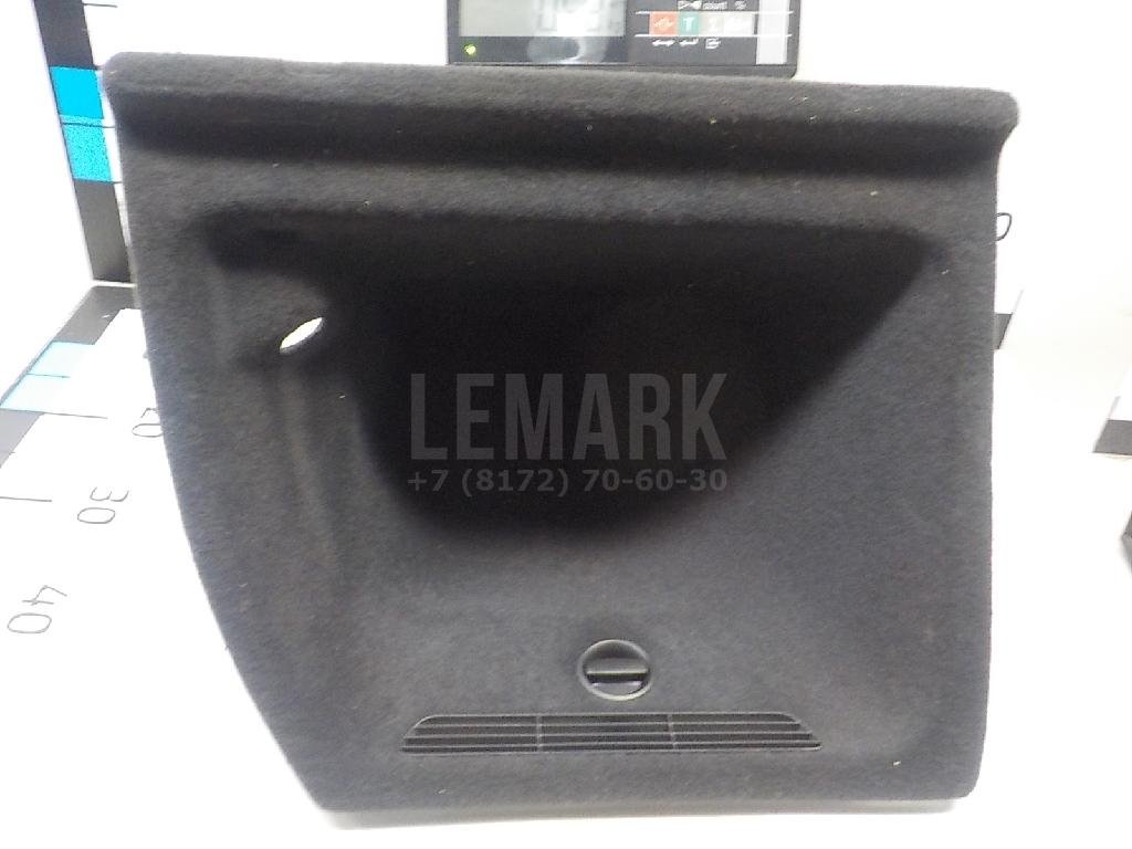 Обшивка багажника