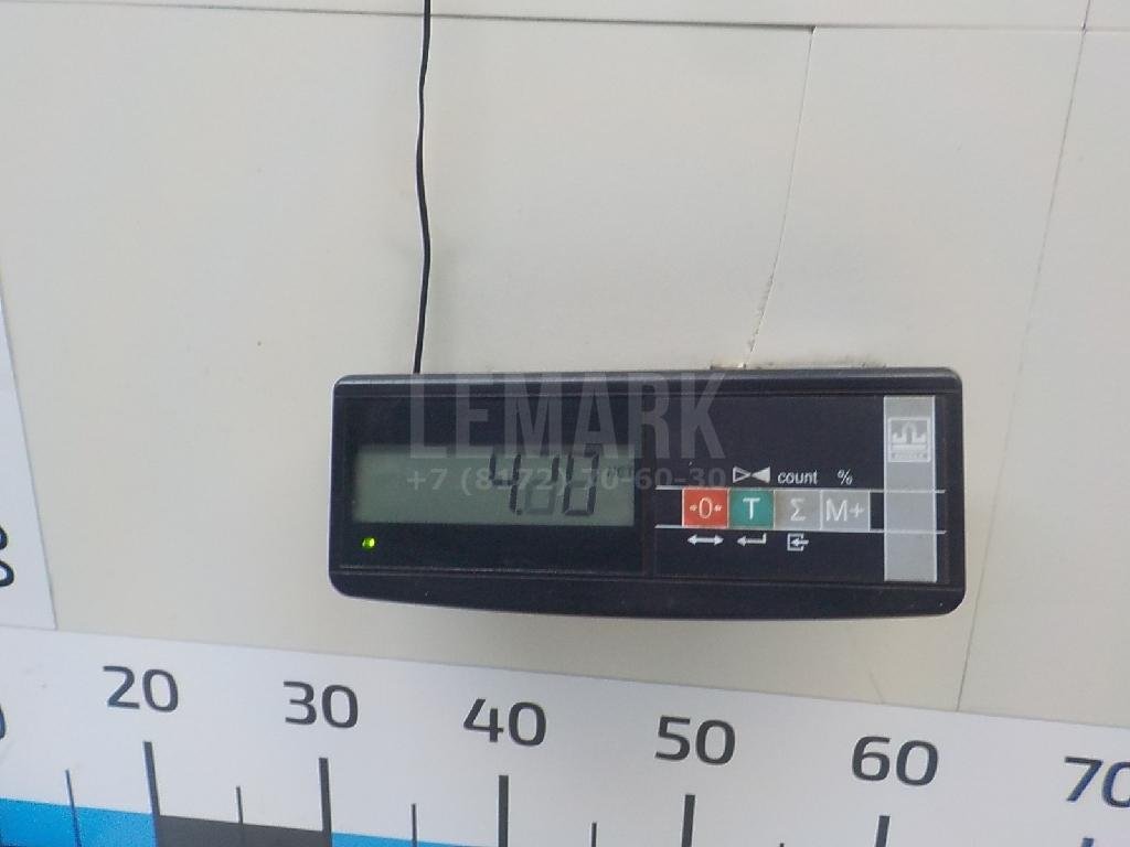 Кулак поворотный передний правый