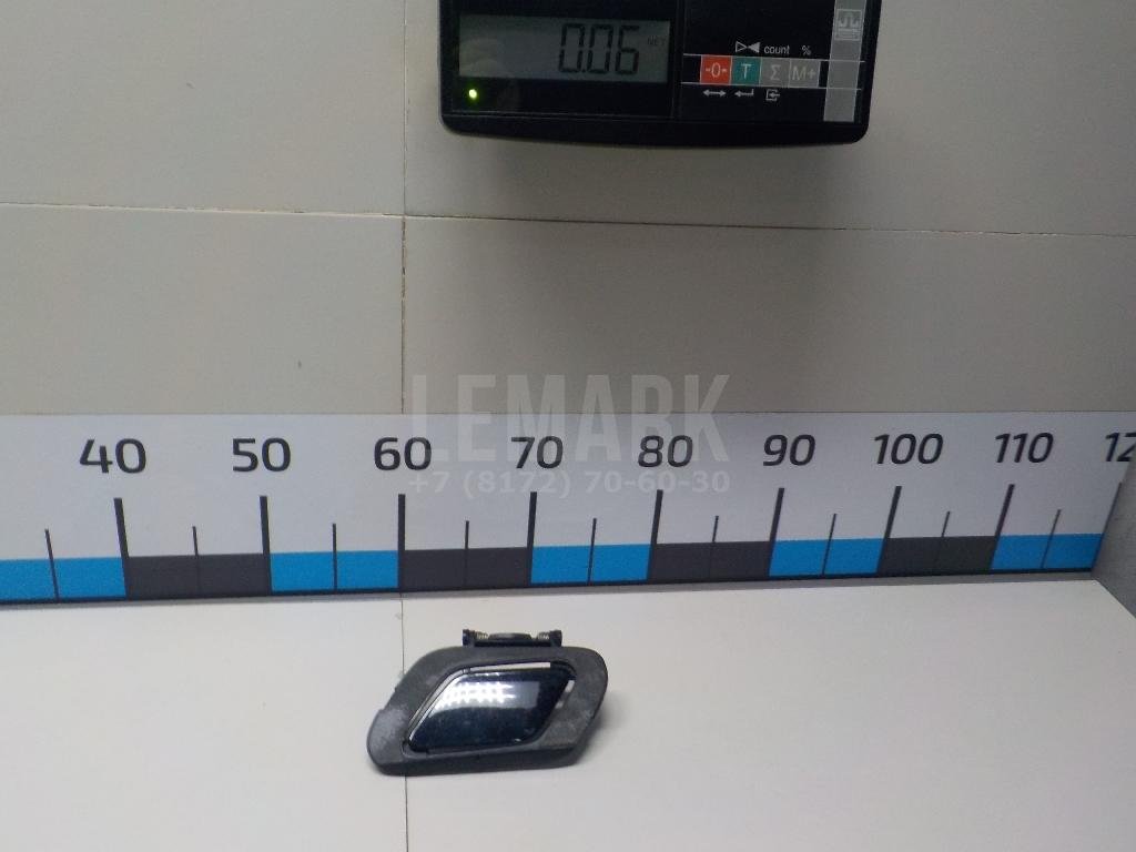 Крышка форсунки омывателя