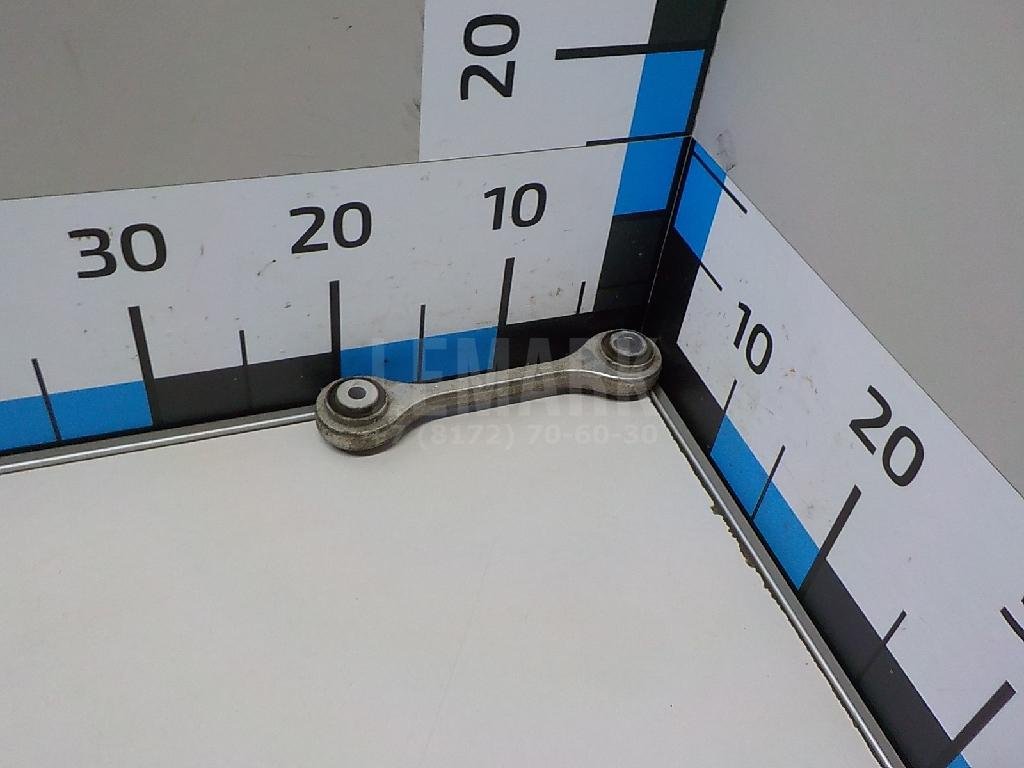 Стойка переднего стабилизатора