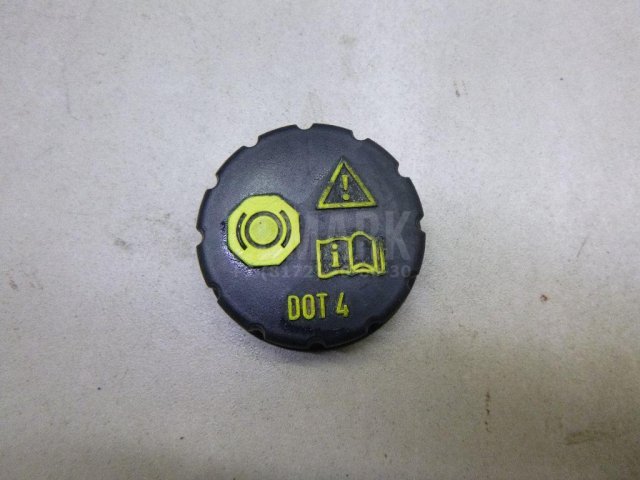 Крышка бачка тормозной жидкости