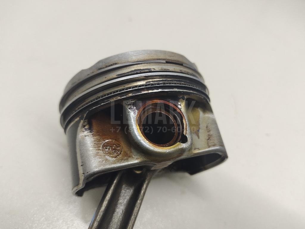 Поршень с шатуном для  Audi A4 [B9] 2015