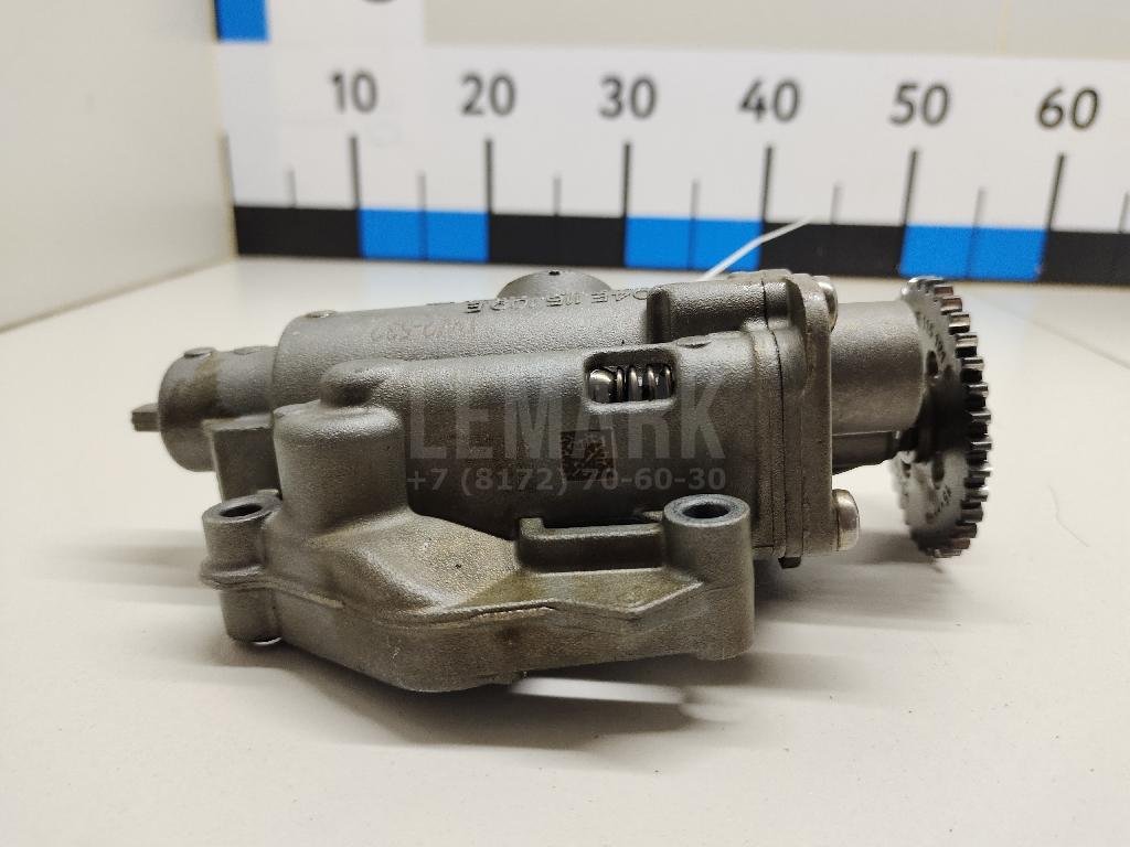 Насос масляный