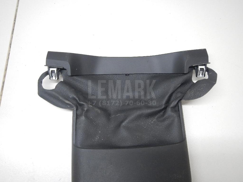 Кожух рулевой колонки верхний