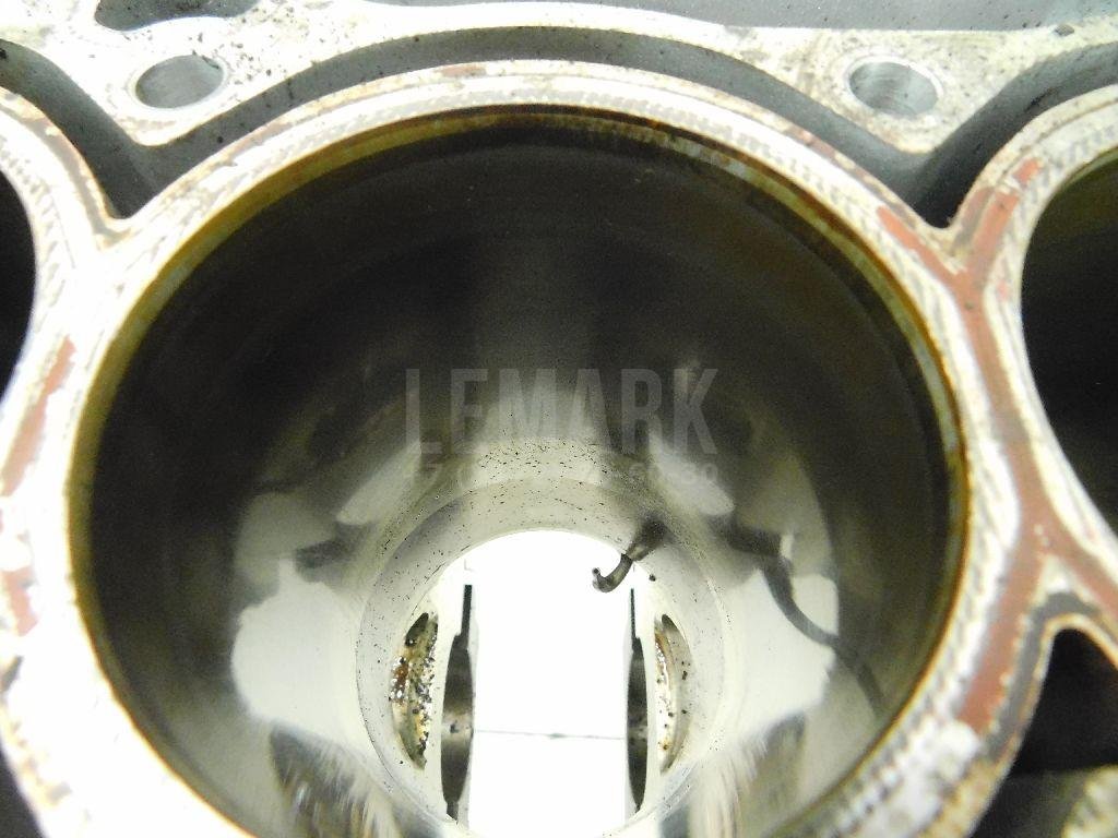 Блок двигателя для  Audi A4 [B8] 2007-2015