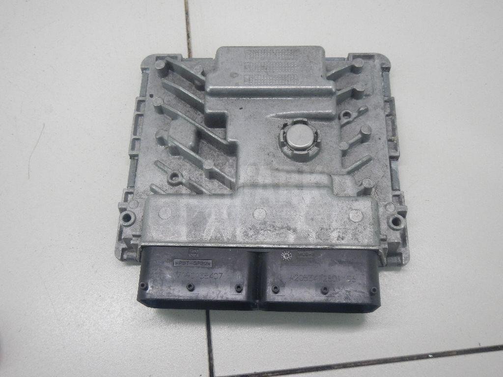 Блок управления двигателем