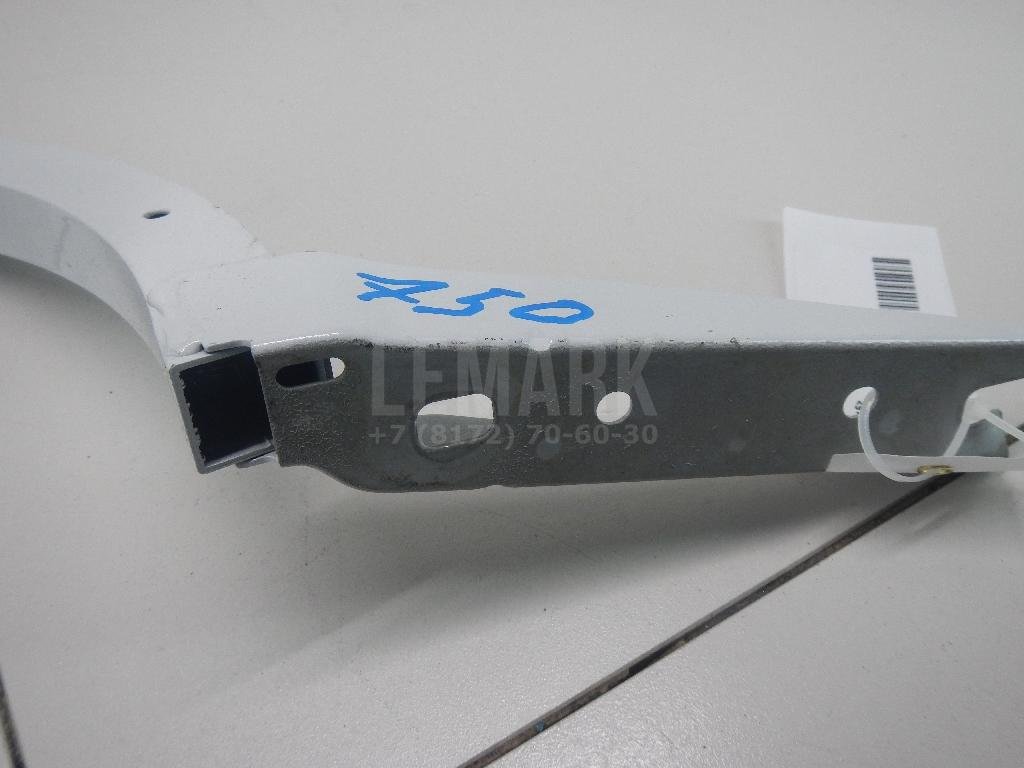 Петля крышки багажника