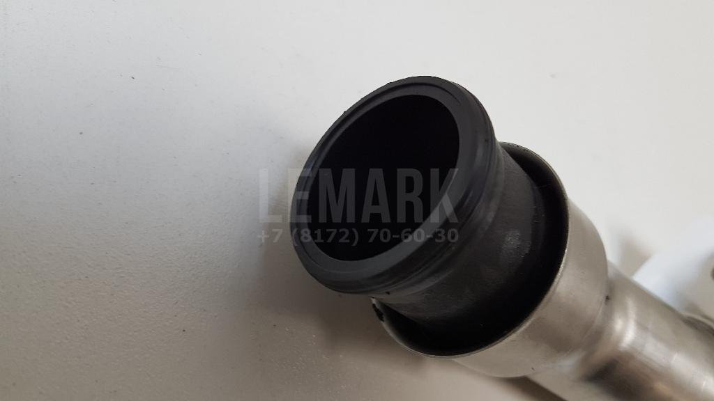 Трубка системы охлаждения