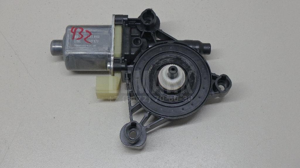 Моторчик стеклоподъемника