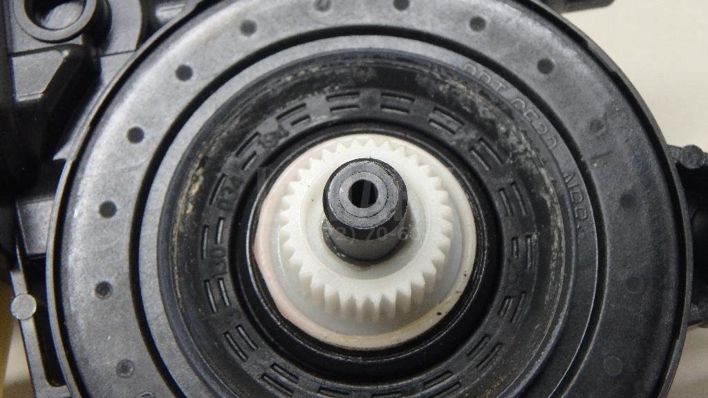 Моторчик стеклоподъемника