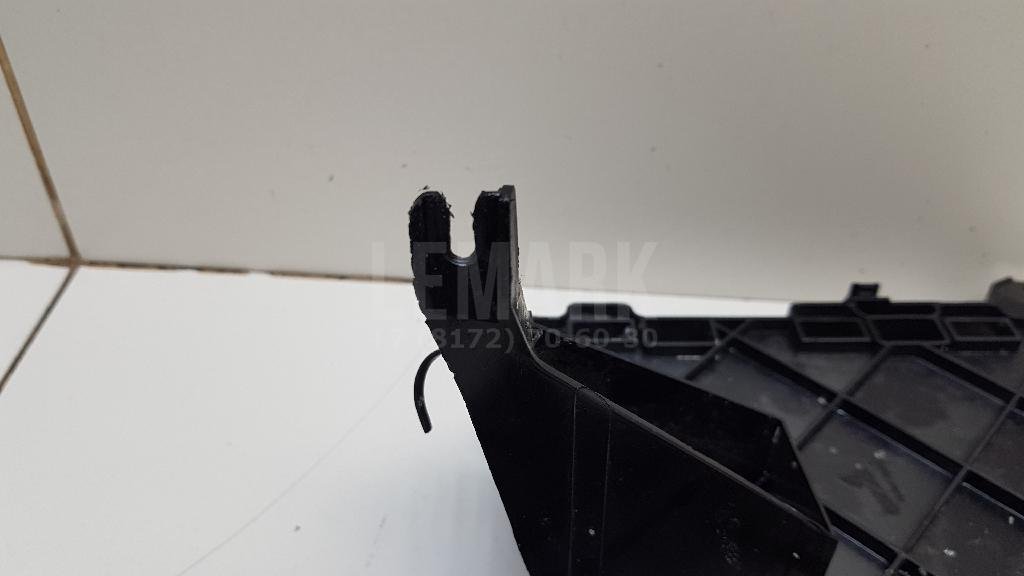 Кронштейн блока управления двигателем для  Audi A5/S5 (F5) 2017