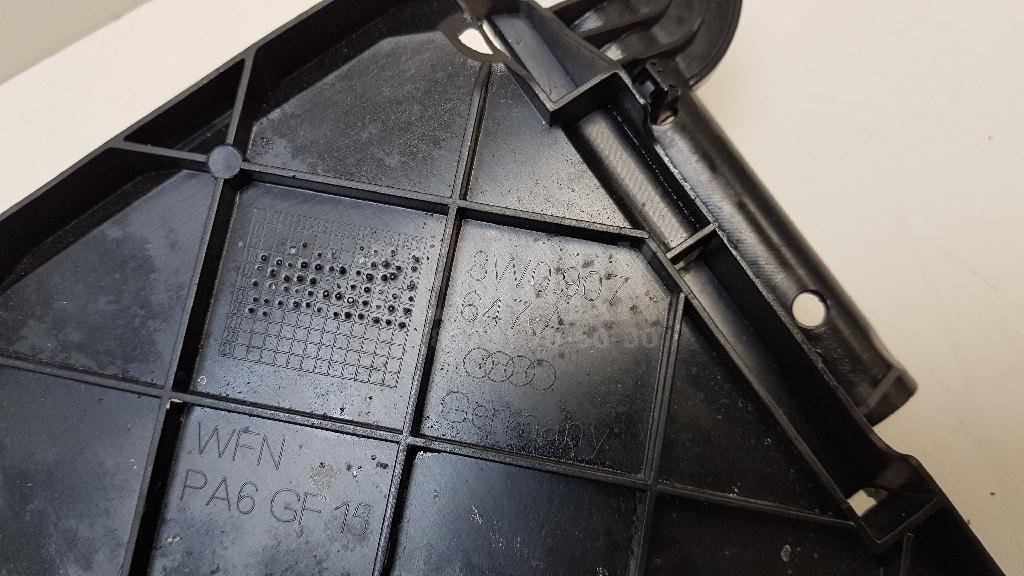 Кронштейн блока управления двигателем для  Audi A5/S5 (F5) 2017