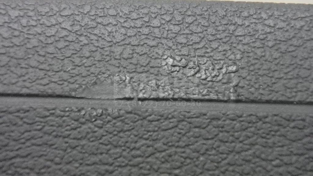 Подушка безопасности нижняя (для колен)