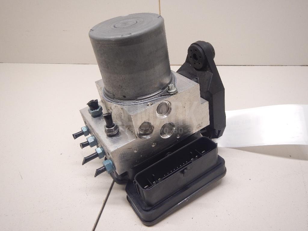 Блок ABS (насос) для  Acura MDX 2001-2006