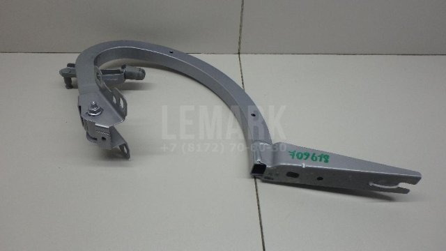 Петля крышки багажника